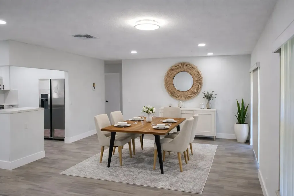 2613 SW Natura Avenue Deerfield Beach FL 33441