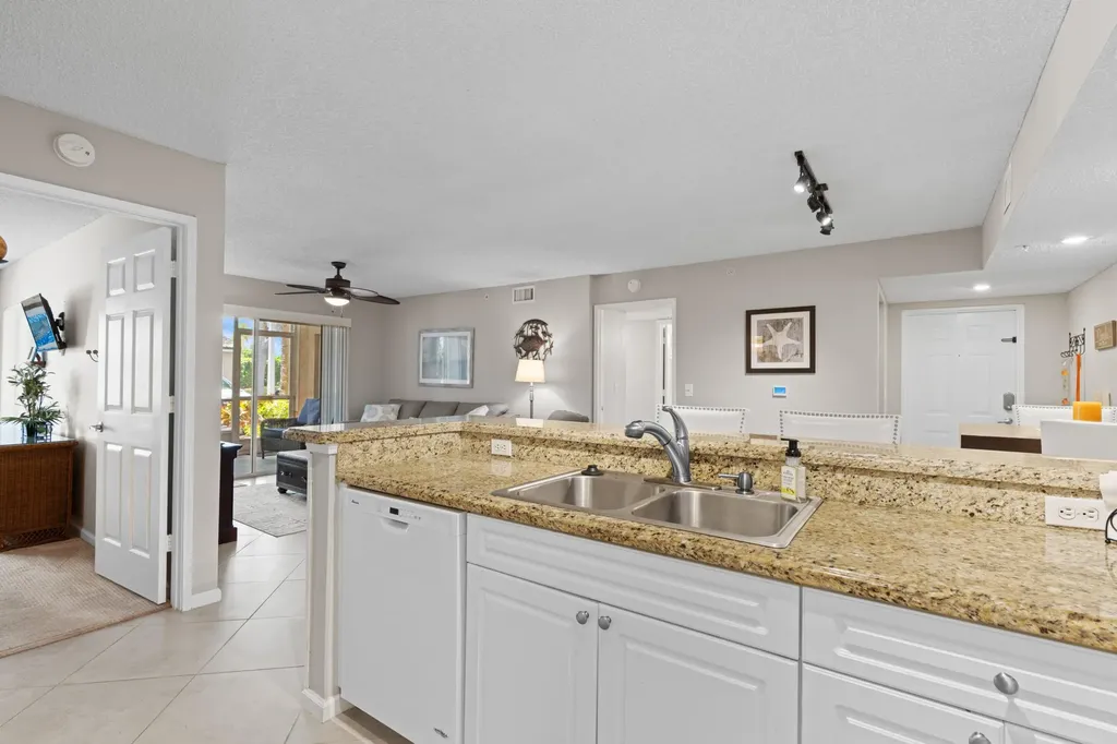 272 Village Boulevard Tequesta FL 33469