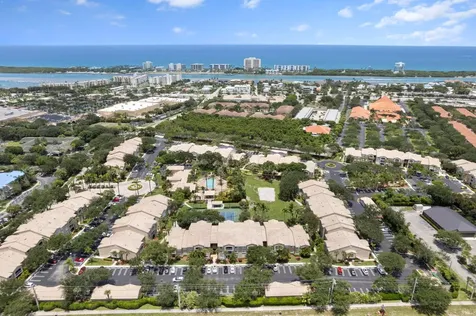272 Village Boulevard Tequesta FL 33469