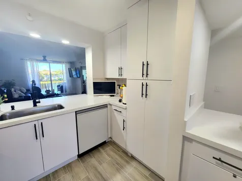 7751 Southampton Terrace Tamarac FL 33321