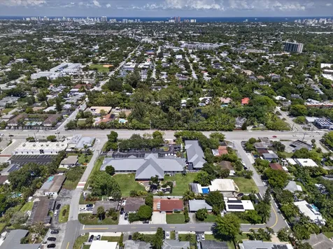2216 NW 2nd Avenue Wilton Manors FL 33311