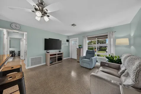 2216 NW 2nd Avenue Wilton Manors FL 33311