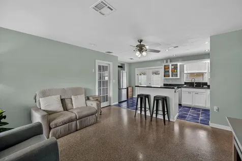 2216 NW 2nd Avenue Wilton Manors FL 33311