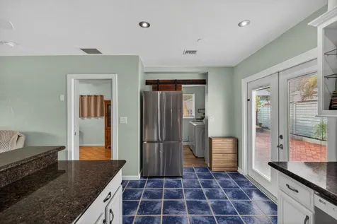 2216 NW 2nd Avenue Wilton Manors FL 33311