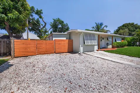 2216 NW 2nd Avenue Wilton Manors FL 33311