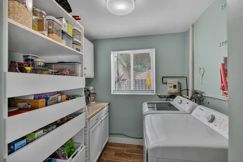 2216 NW 2nd Avenue Wilton Manors FL 33311