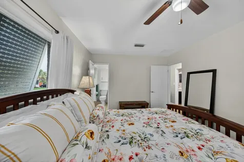 2216 NW 2nd Avenue Wilton Manors FL 33311