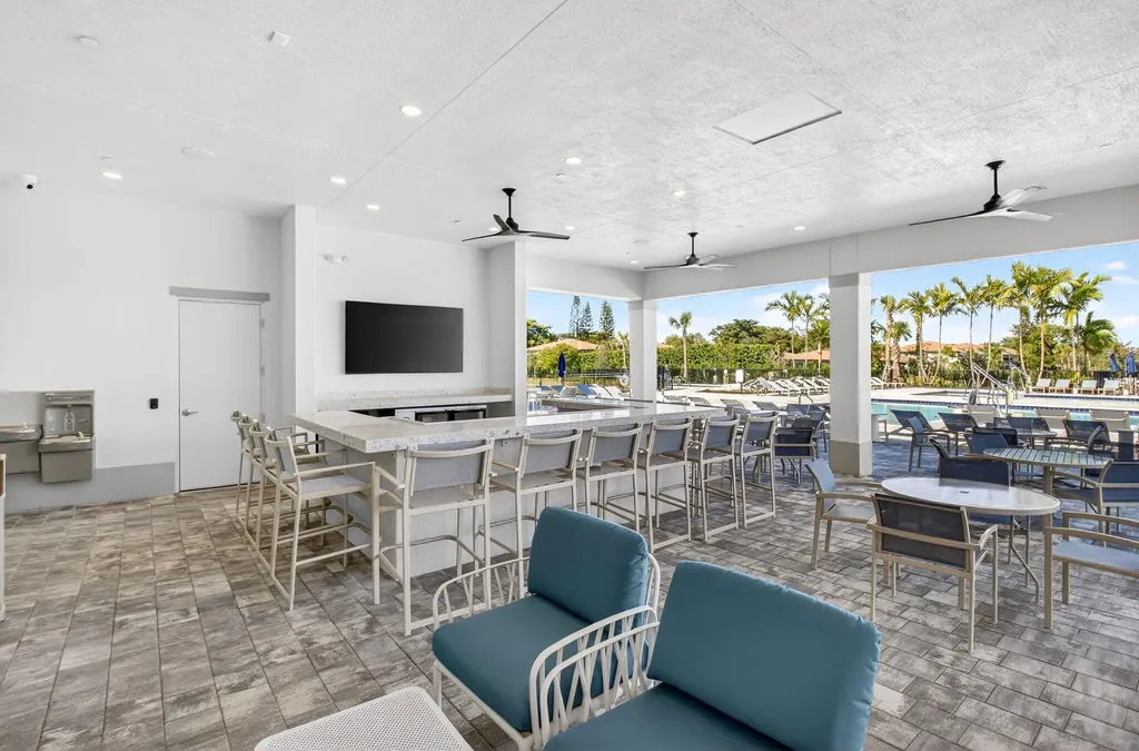 13740 Via Flora Delray Beach FL 33484