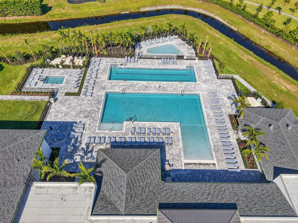 13740 Via Flora Delray Beach FL 33484