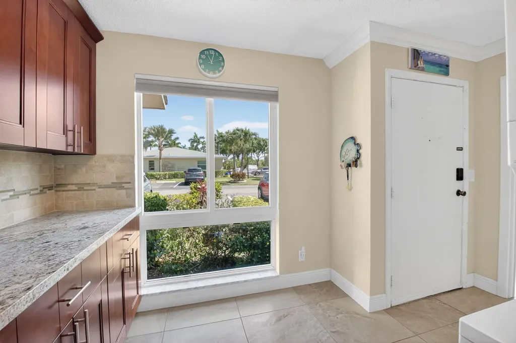 13740 Via Flora Delray Beach FL 33484