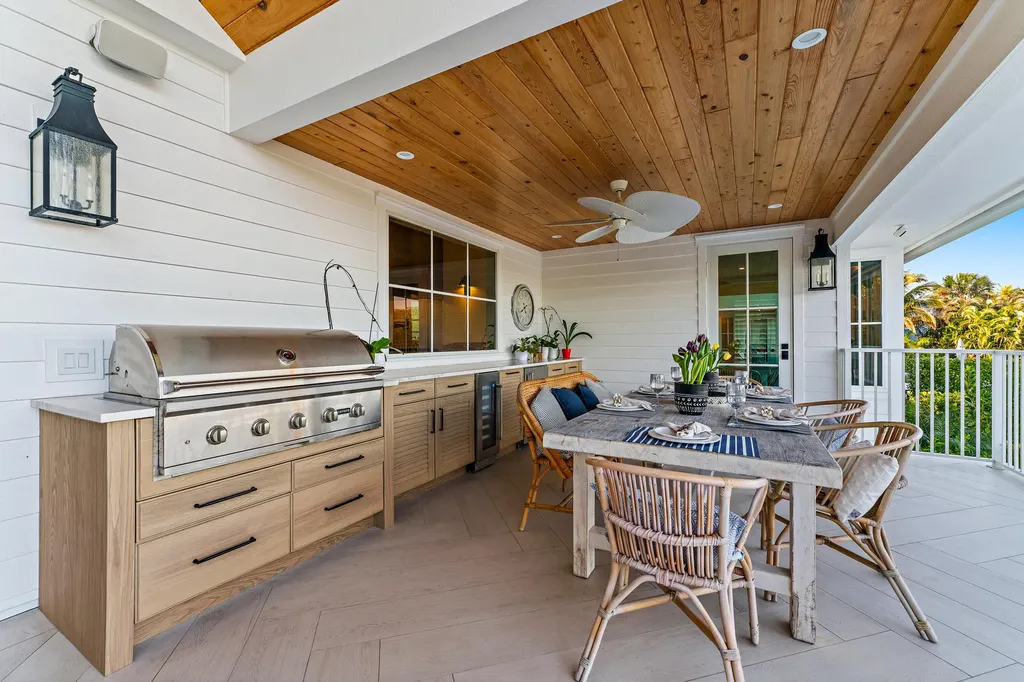 116 S Sewalls Point Road Sewalls Point FL 34996