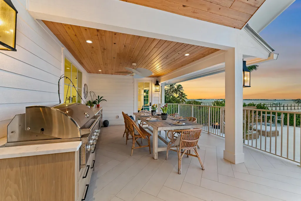 116 S Sewalls Point Road Sewalls Point FL 34996