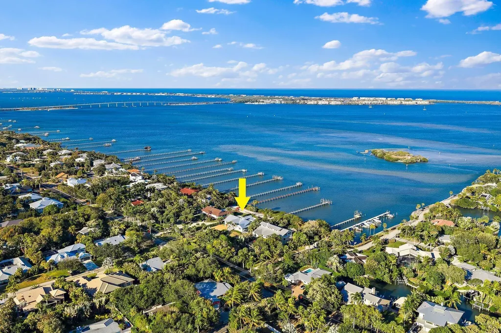 116 S Sewalls Point Road Sewalls Point FL 34996