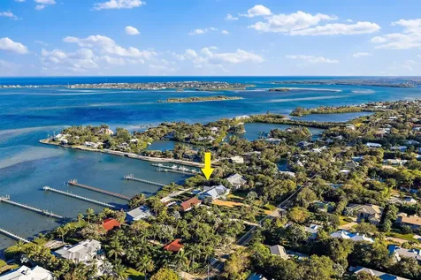 116 S Sewalls Point Road Sewalls Point FL 34996