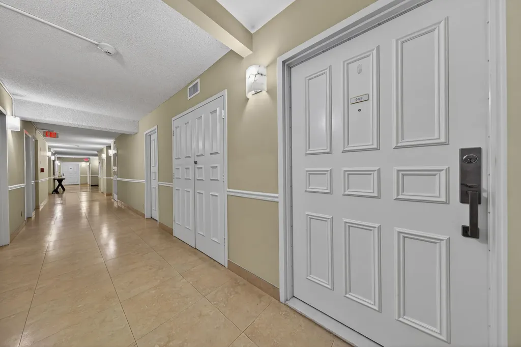 2200 S Ocean Lane Fort Lauderdale FL 33316
