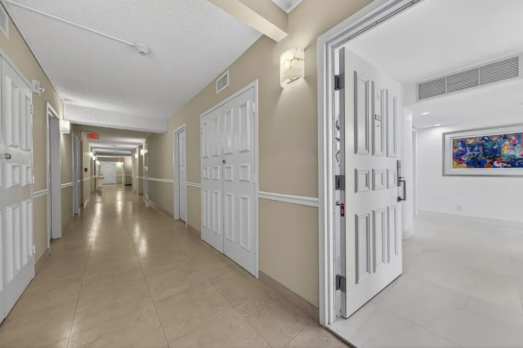 2200 S Ocean Lane Fort Lauderdale FL 33316