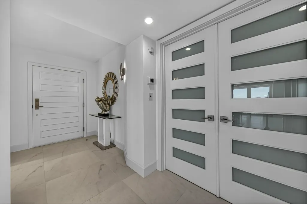 2200 S Ocean Lane Fort Lauderdale FL 33316