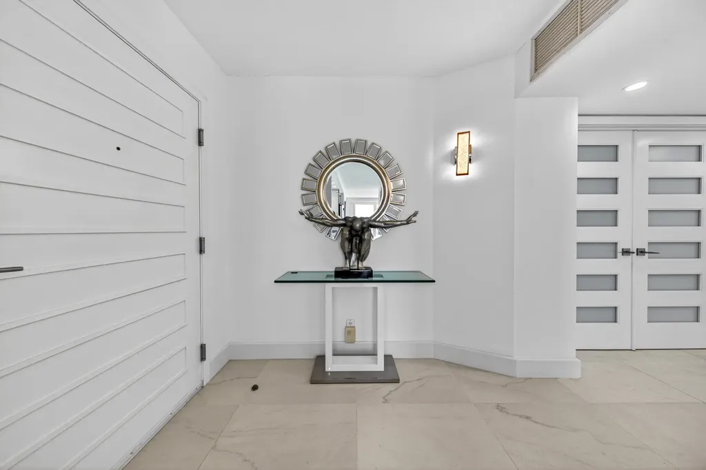 2200 S Ocean Lane Fort Lauderdale FL 33316