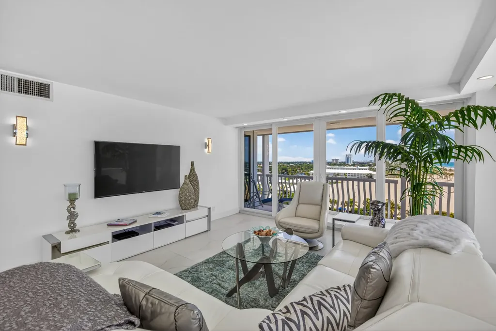 2200 S Ocean Lane Fort Lauderdale FL 33316