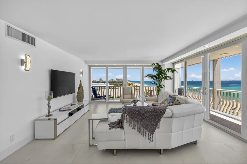 2200 S Ocean Lane Fort Lauderdale FL 33316