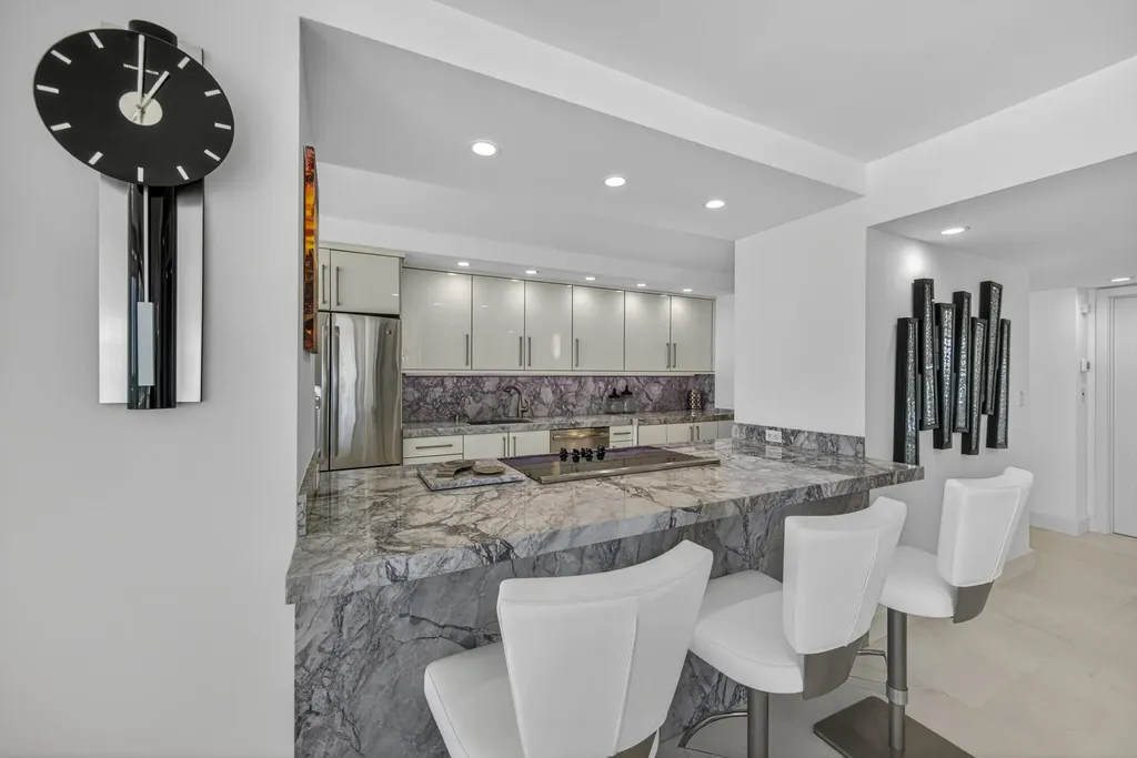 2200 S Ocean Lane Fort Lauderdale FL 33316