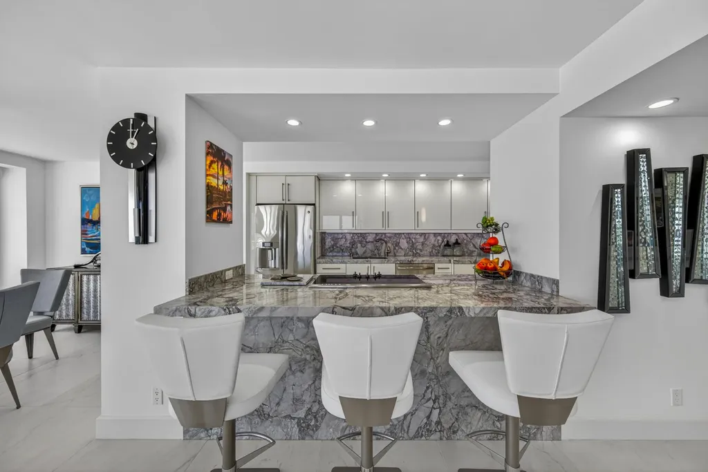 2200 S Ocean Lane Fort Lauderdale FL 33316