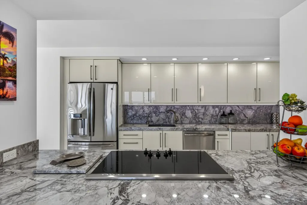 2200 S Ocean Lane Fort Lauderdale FL 33316