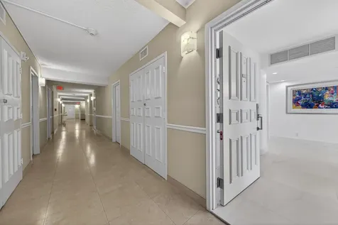 2200 S Ocean Lane Fort Lauderdale FL 33316