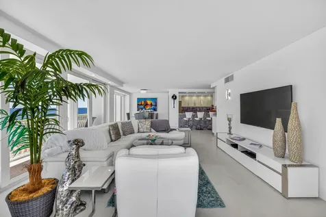 2200 S Ocean Lane Fort Lauderdale FL 33316