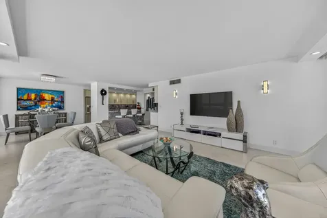 2200 S Ocean Lane Fort Lauderdale FL 33316