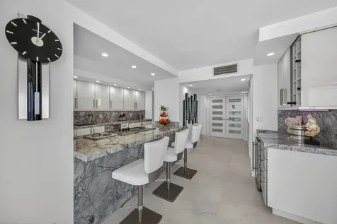 2200 S Ocean Lane Fort Lauderdale FL 33316