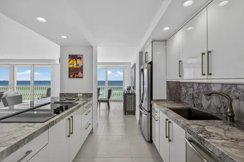 2200 S Ocean Lane Fort Lauderdale FL 33316