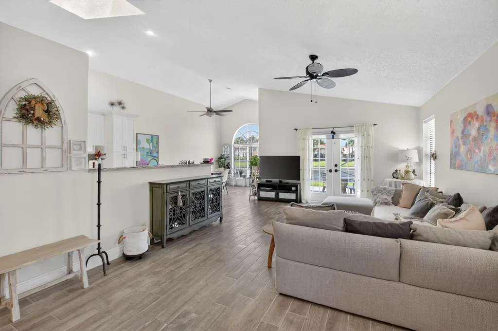 12378 Pleasant Green Way Boynton Beach FL 33437