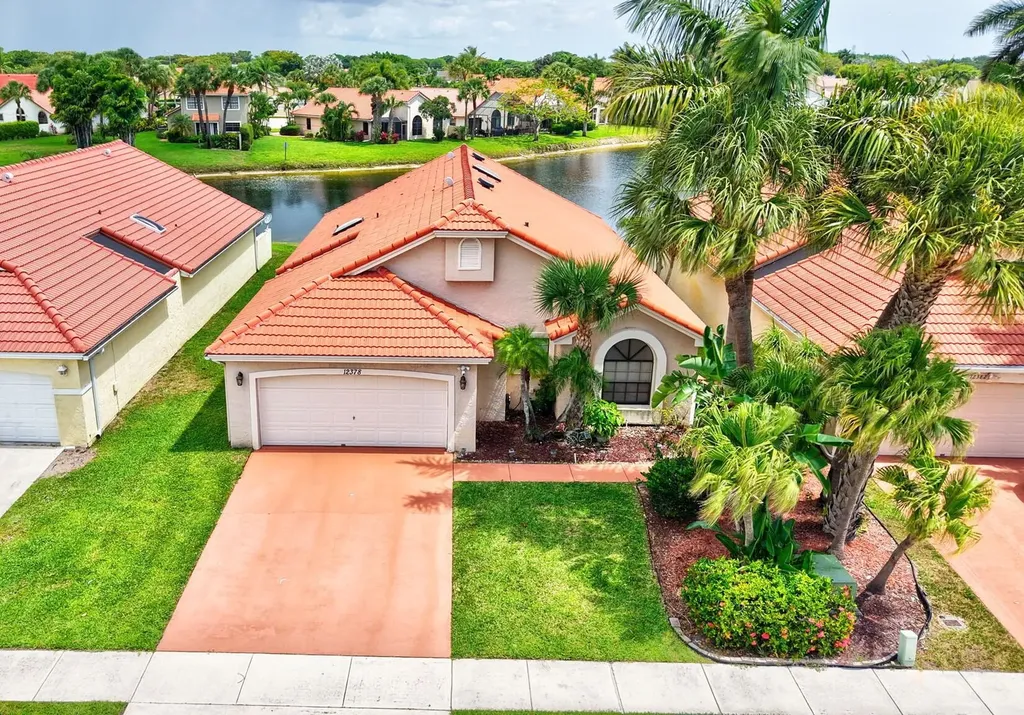 12378 Pleasant Green Way Boynton Beach FL 33437