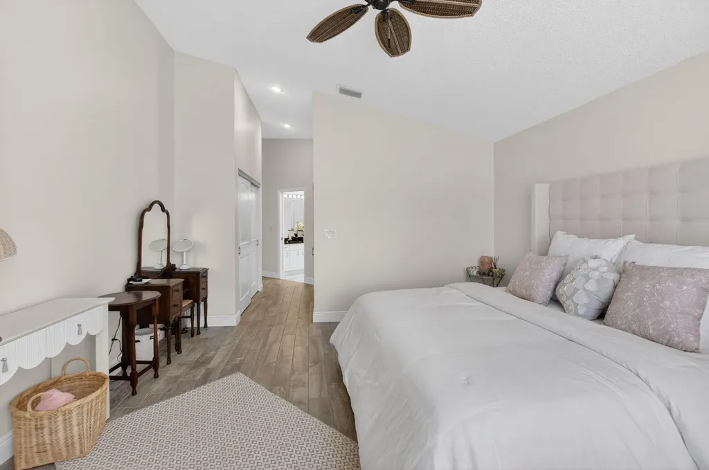 12378 Pleasant Green Way Boynton Beach FL 33437