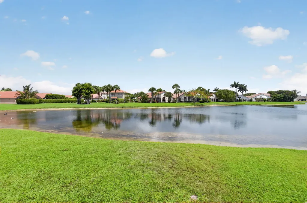 12378 Pleasant Green Way Boynton Beach FL 33437