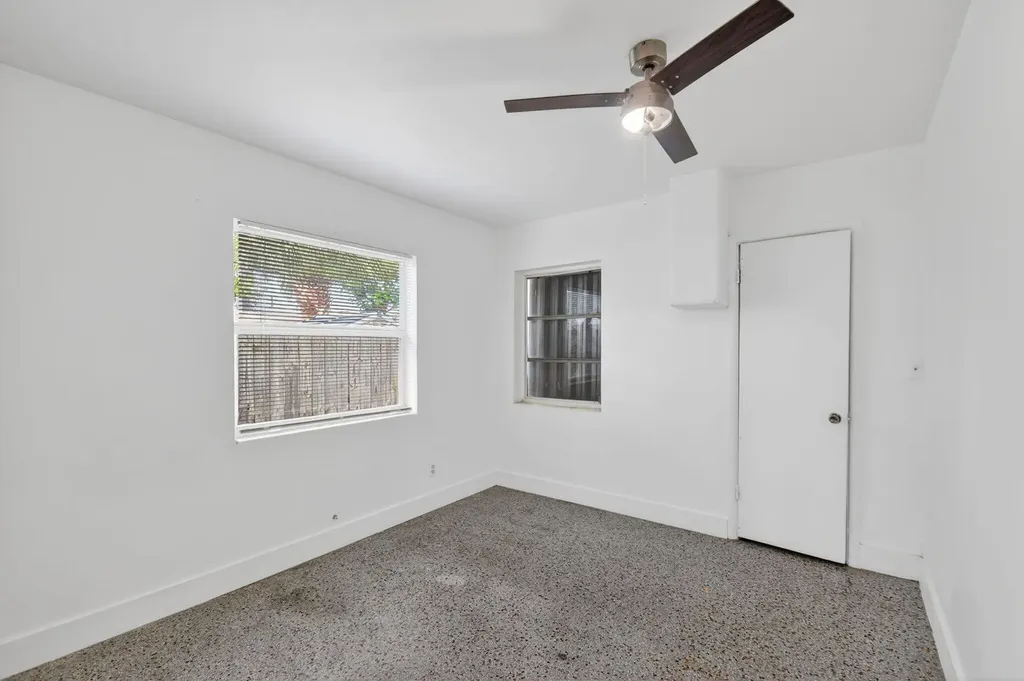 301 S L Street Lake Worth Beach FL 33460