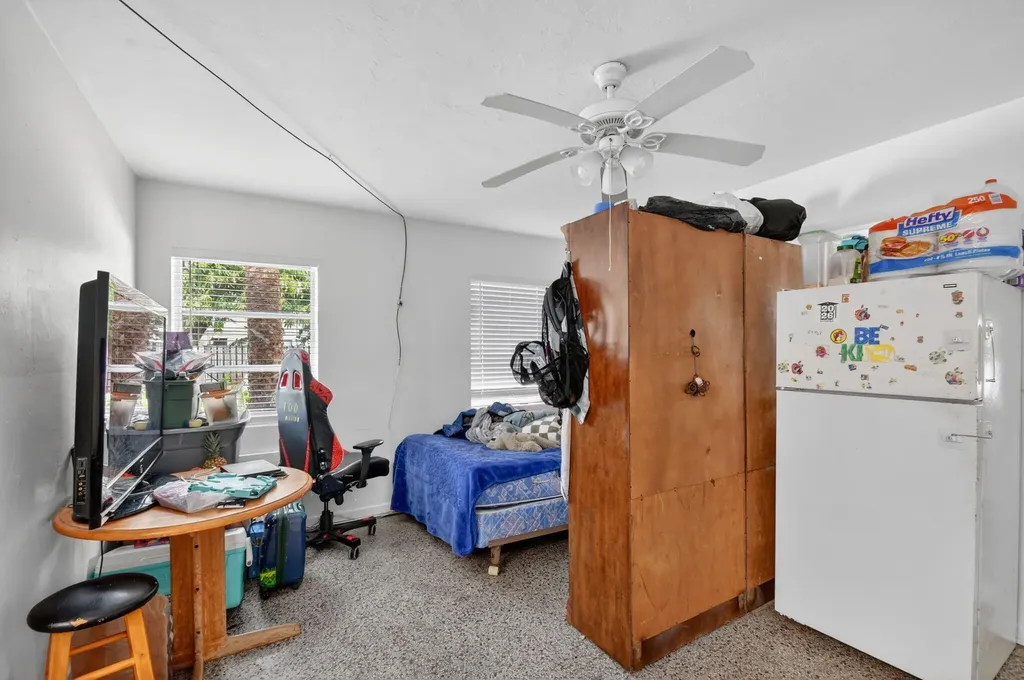 301 S L Street Lake Worth Beach FL 33460