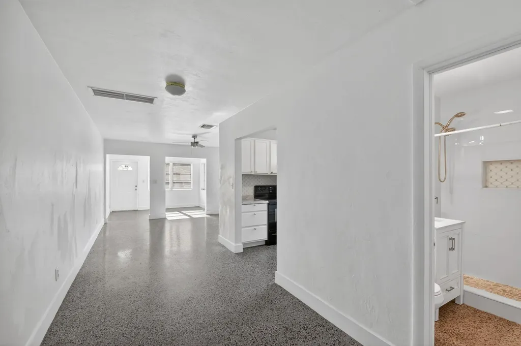 301 S L Street Lake Worth Beach FL 33460