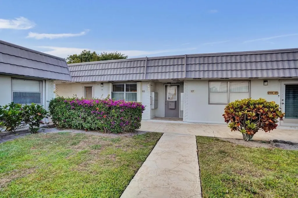 108 Valencia Boulevard Delray Beach FL 33446