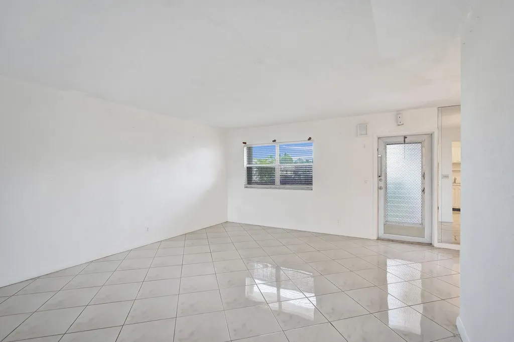108 Valencia Boulevard Delray Beach FL 33446