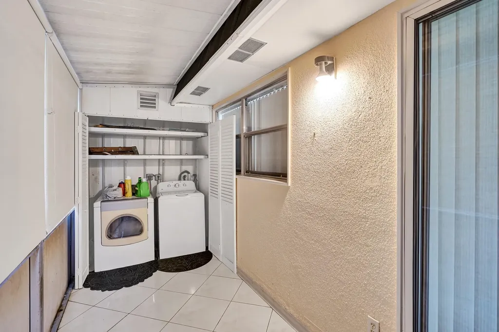 108 Valencia Boulevard Delray Beach FL 33446