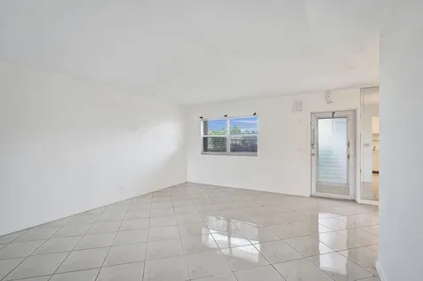 108 Valencia Boulevard Delray Beach FL 33446