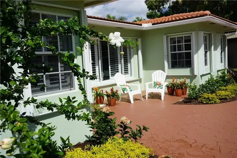 1917 NE 16th Terrace Fort Lauderdale FL 33305