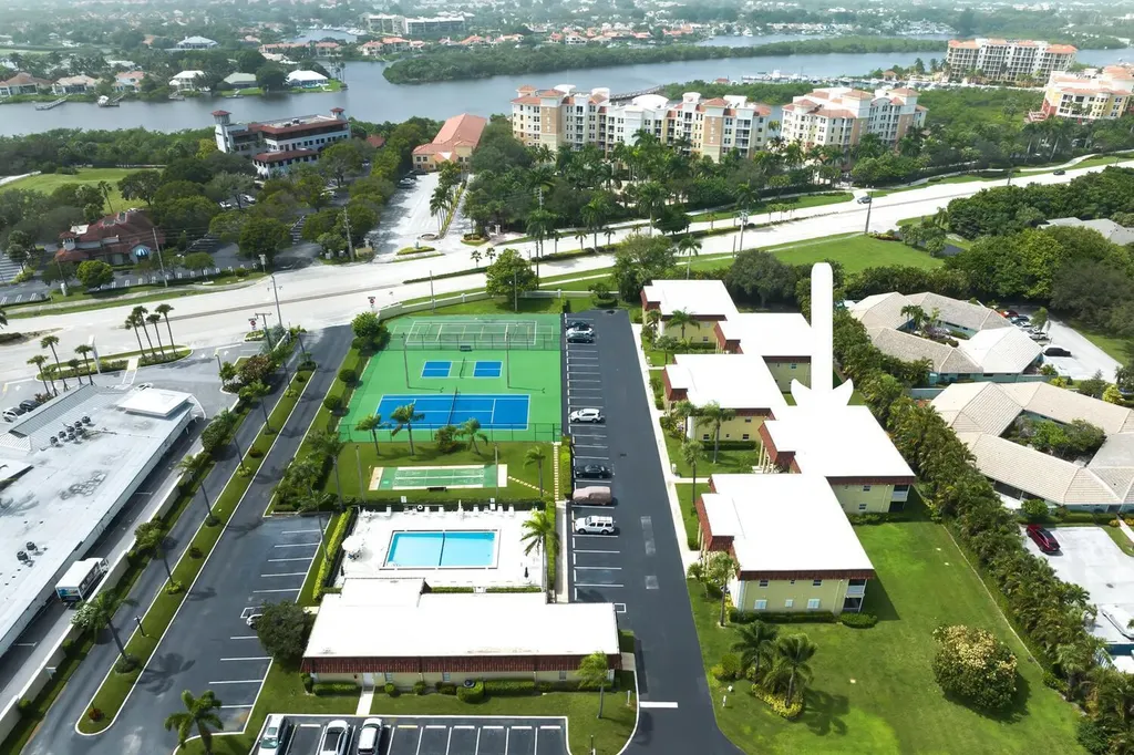 717 S Us Hwy 1 S Jupiter FL 33477