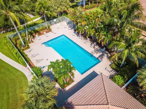 460 Rainbow Springs Terrace Royal Palm Beach FL 33411