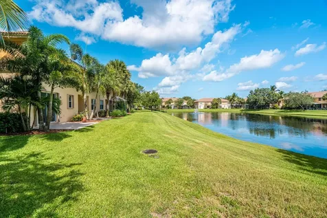 460 Rainbow Springs Terrace Royal Palm Beach FL 33411