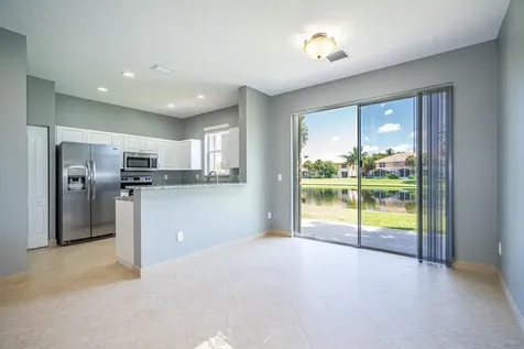 460 Rainbow Springs Terrace Royal Palm Beach FL 33411