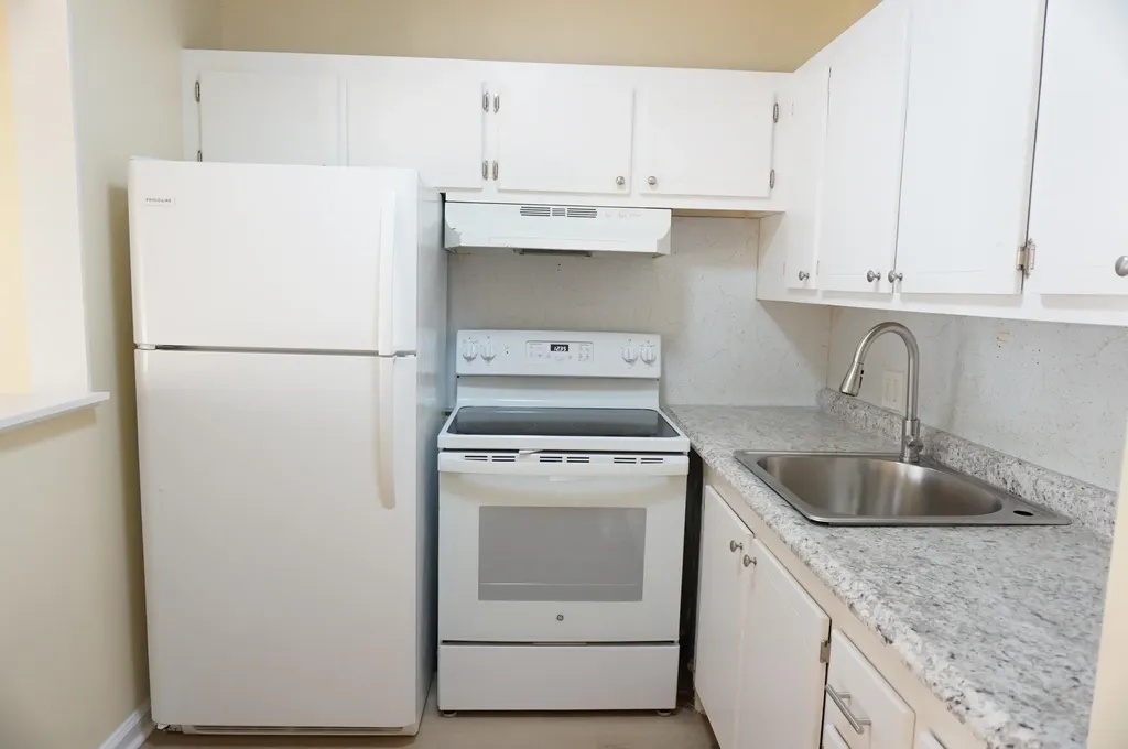 369 Sheffield O West Palm Beach FL 33417