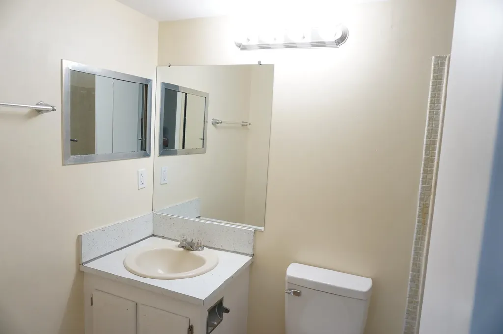369 Sheffield O West Palm Beach FL 33417